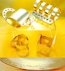 Memphis-Milano Design napkin rings